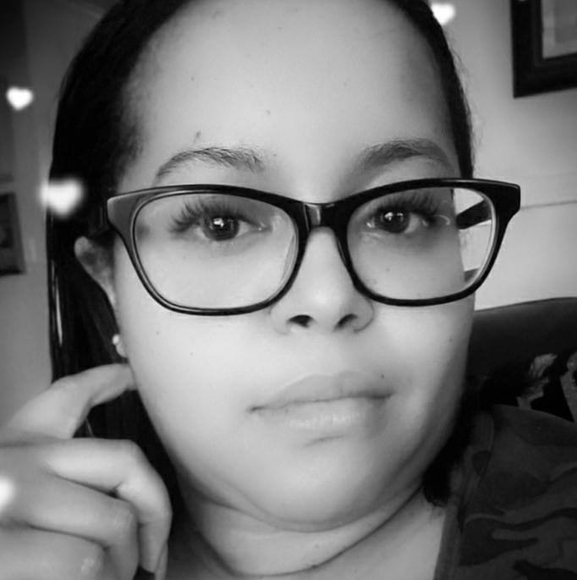 Poshmark profile picture for @partition